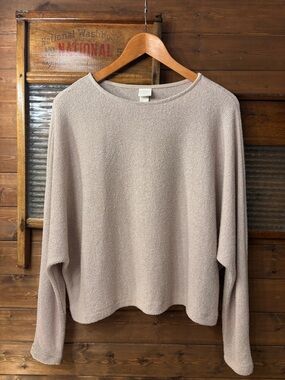 Women’s Easy Breezy Long Sleeve H&M Top, Size Medium